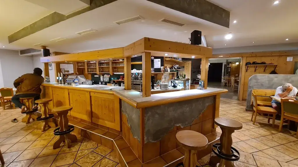 Klaus Schiefer_Gasthaus Heusserer_Tillmitsch_review