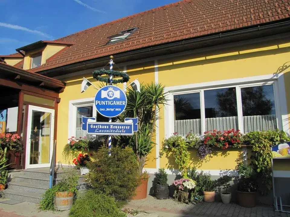 Gasthaus Heusserer ristorante a Tillmitsch