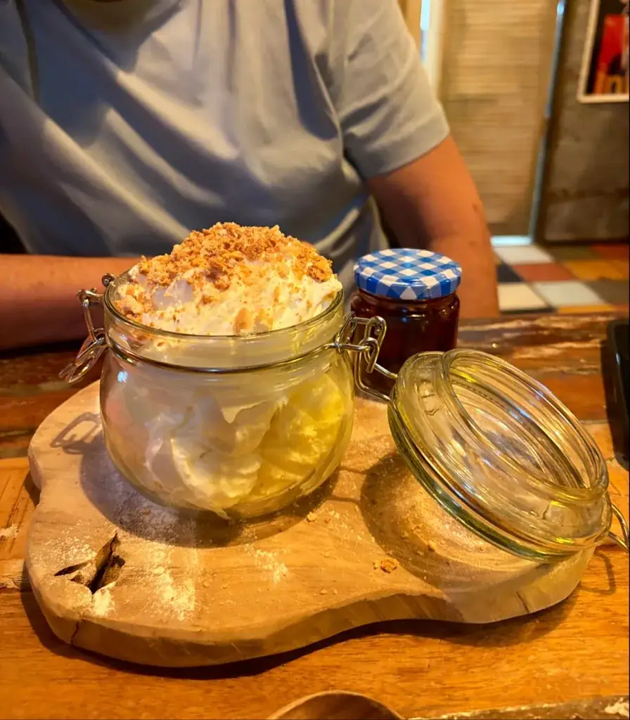 Eileen Bennett_'t Veurletste_Stein_recensione