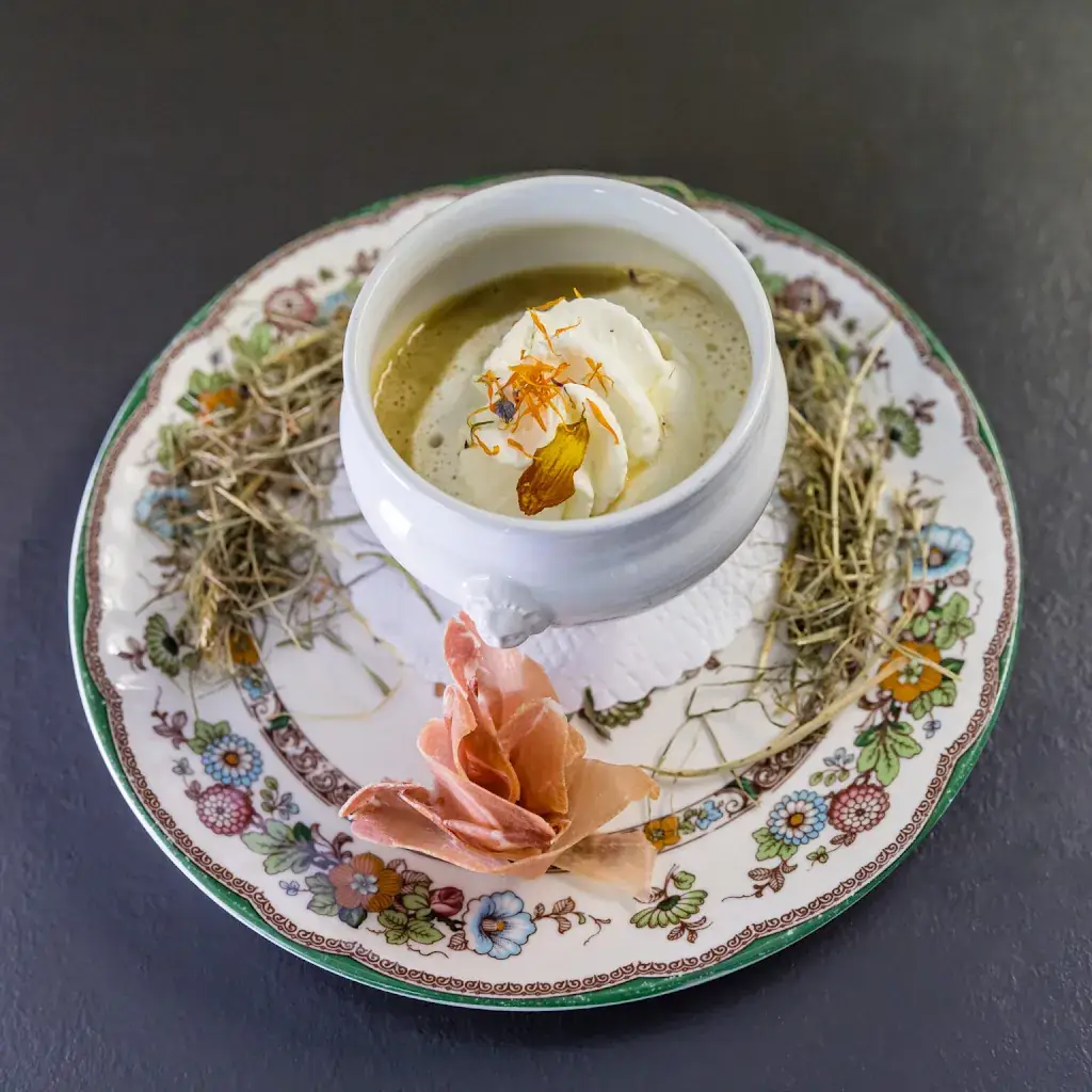 bSONDERig by Frischknecht's_Stein_slider_image_2