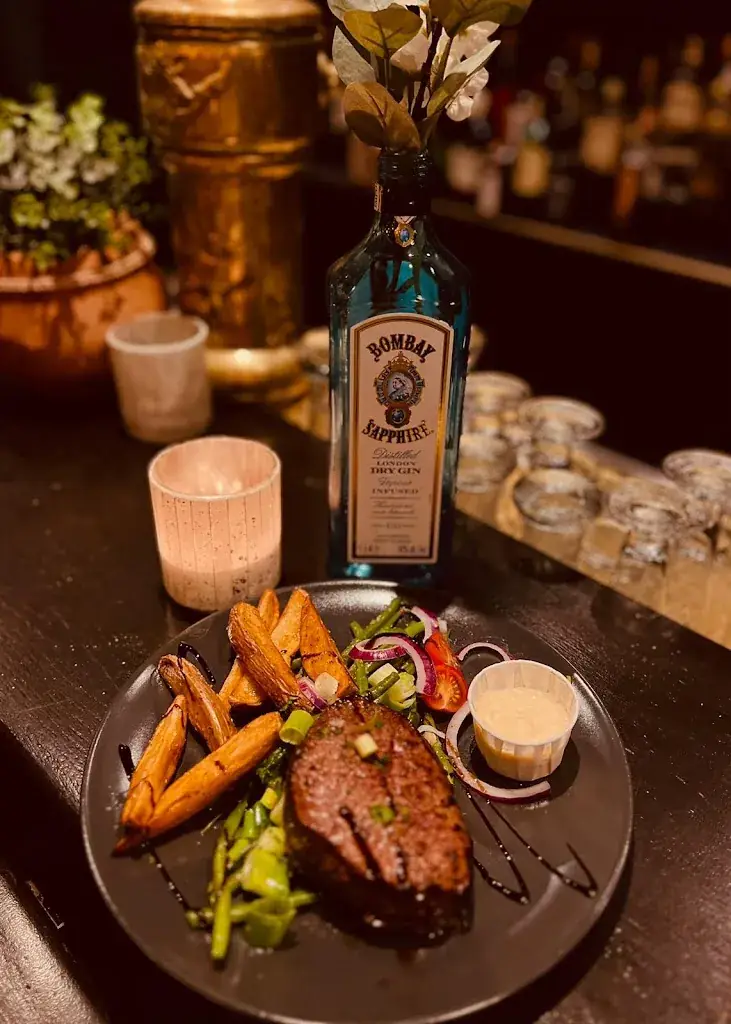 Dudes_Stein_slider_image_2