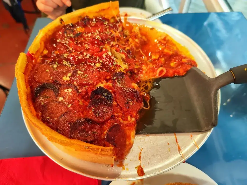 Menu_Chicago Style Pizza_Stein_image_6