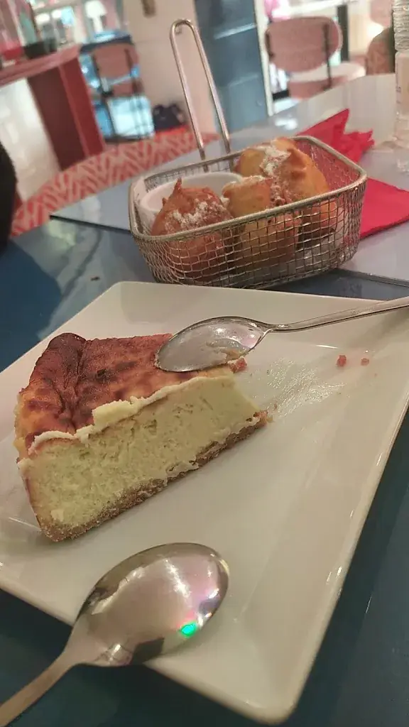 Menu_Chicago Style Pizza_Stein_image_7