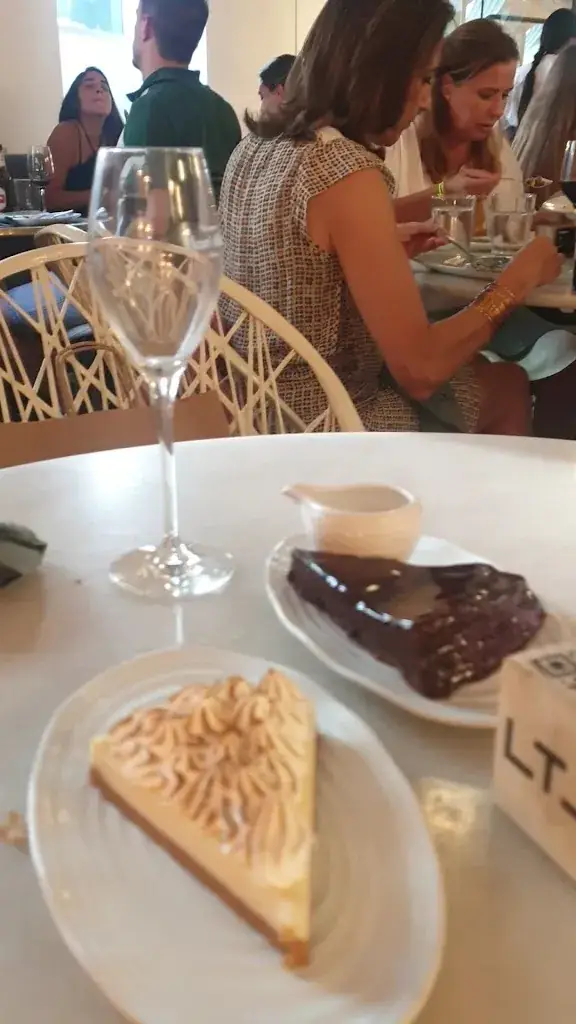 Lateral Velázquez_Thal_slider_image_2