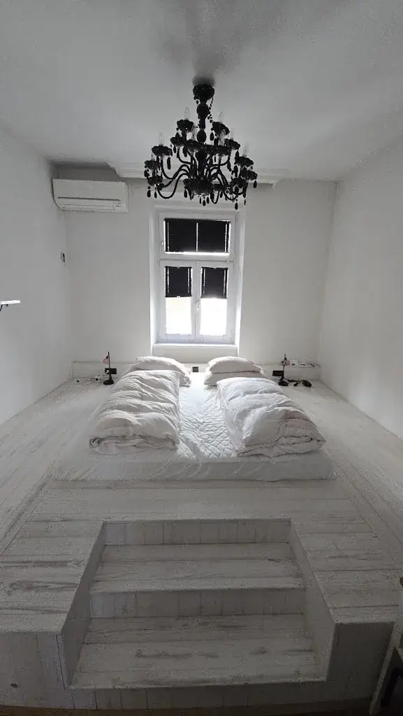 Gergely “GeЯa” Izsák_Grand Hôtel Wiesler_Treglwang_recensione