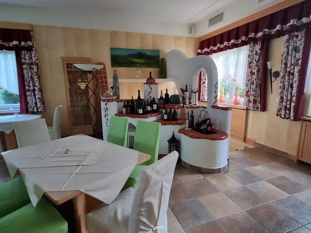 Restaurant - Vinothek Petutschnig_Traboch_slider_image_1