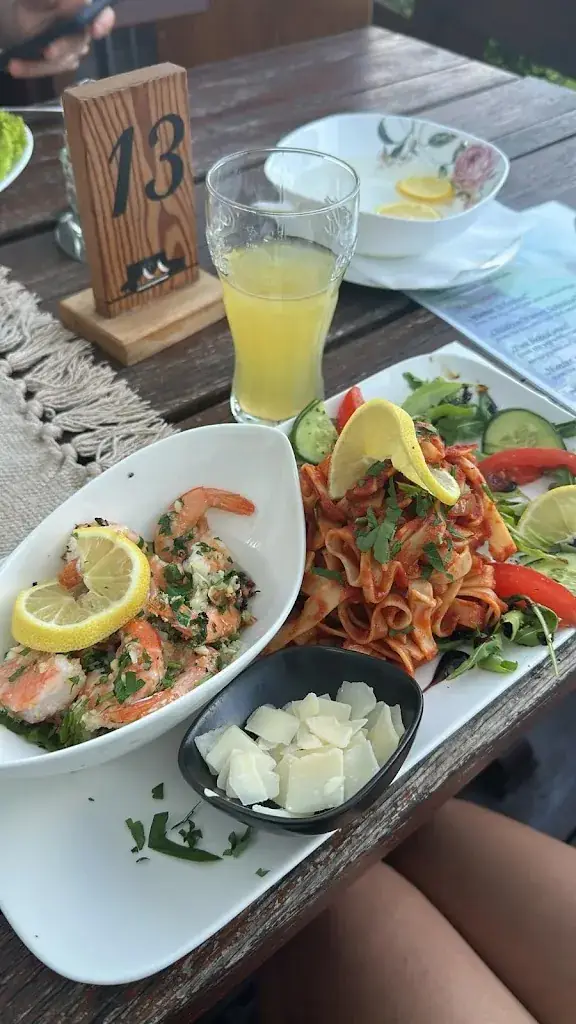 Yuana Tan_Michis Seeschenke_Traboch_recensione