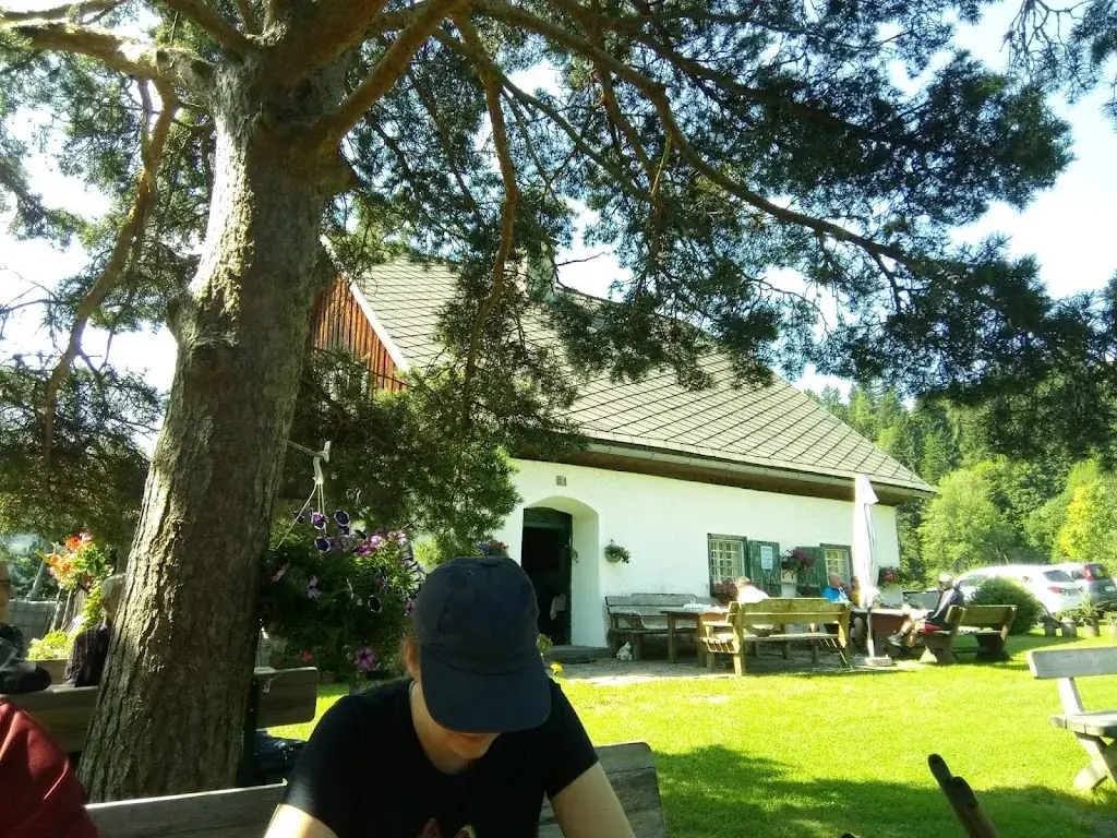 Peter Baumann_Wurmalmhütte_Turnau_avis