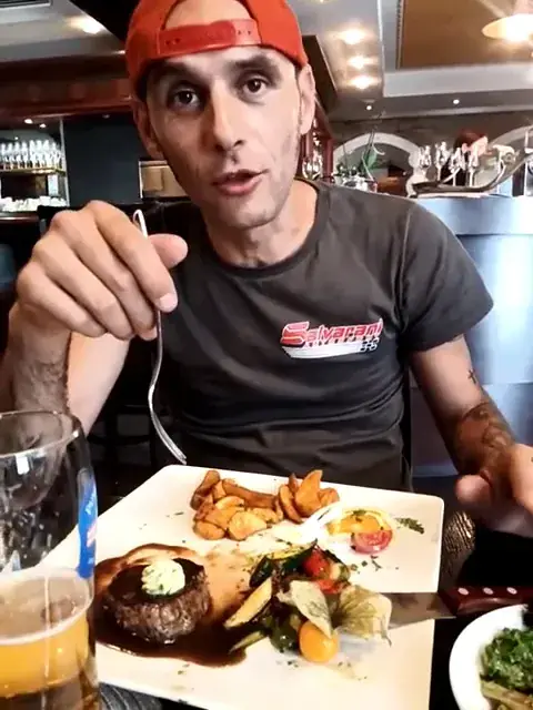 Plotzhirsch im Alten Rathaus_Unterfladnitz_slider_image_2