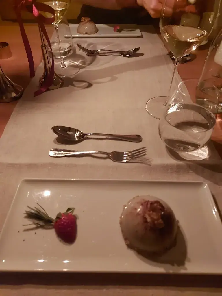 Eva Gschanes_Restaurant 