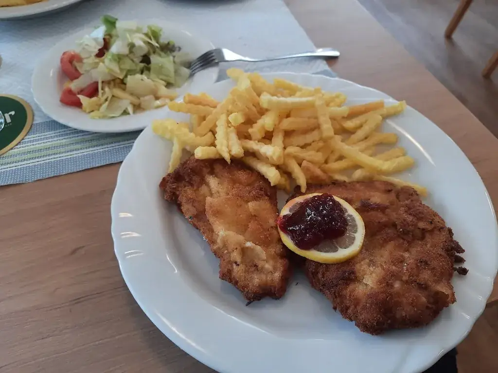 Günther Hösele_Gasthaus Veitschtalwirt_Veitsch_avis