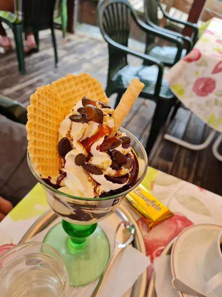 Cafe Konditorei Schrittwieser_Trofaiach_slider_image_3