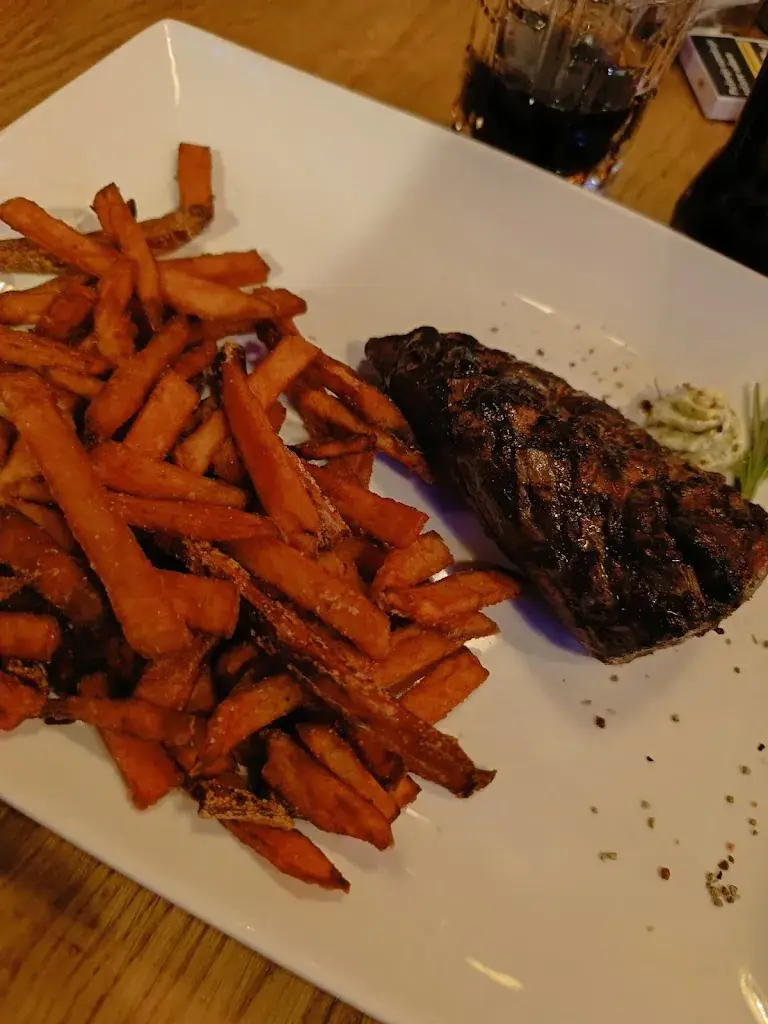 Ana Lučić_Clocktower_Wetzelsdorf_recensione