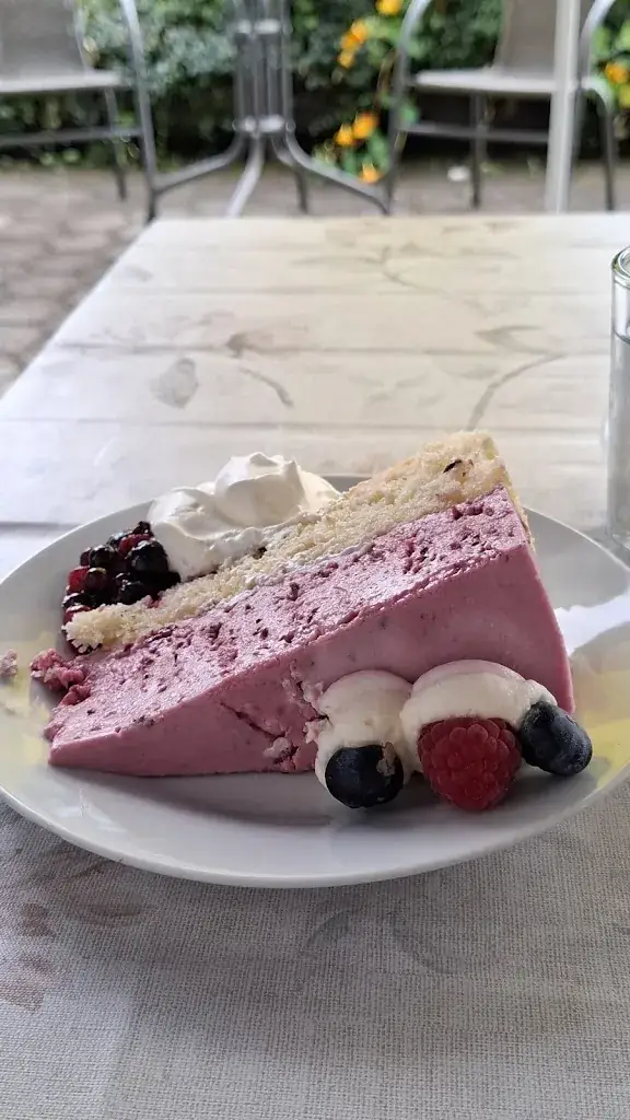 Petra Feichtenschlager_Beate Weitgasser_Wörschach_review