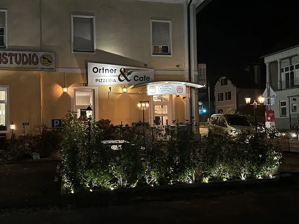 Bernhard Mosser_Café Ortner_Wildon_recensione