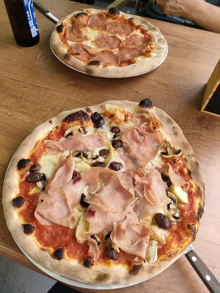 MJ_Al Lago_Wundschuh_avis