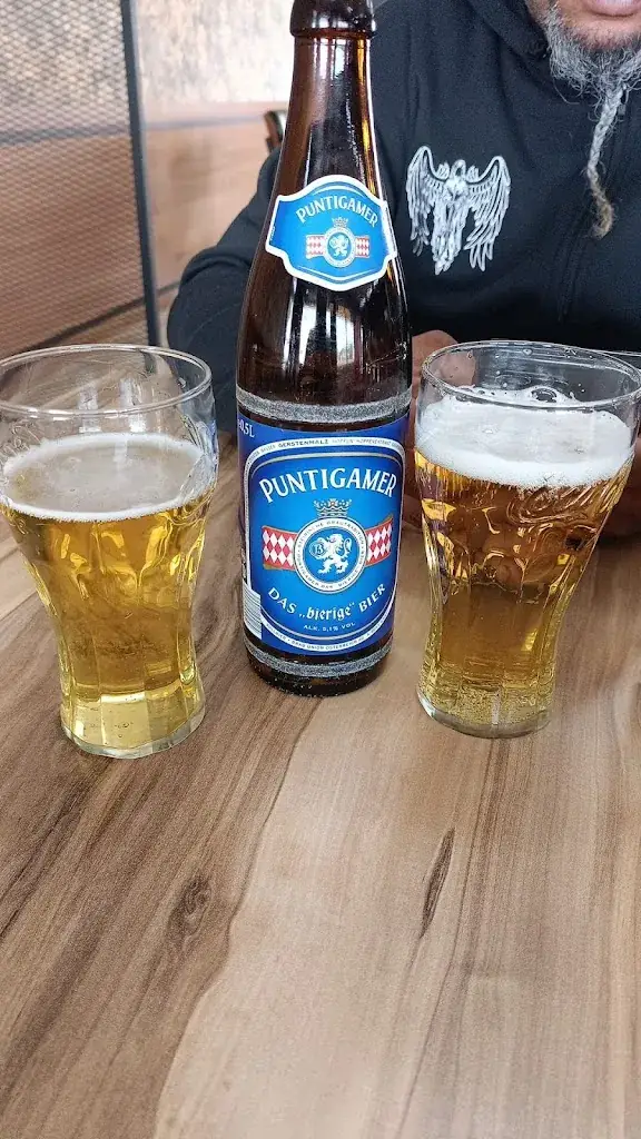 Bruno Machado 16.13.3 Portugal_The Best Pizza Kebap_Wundschuh_review