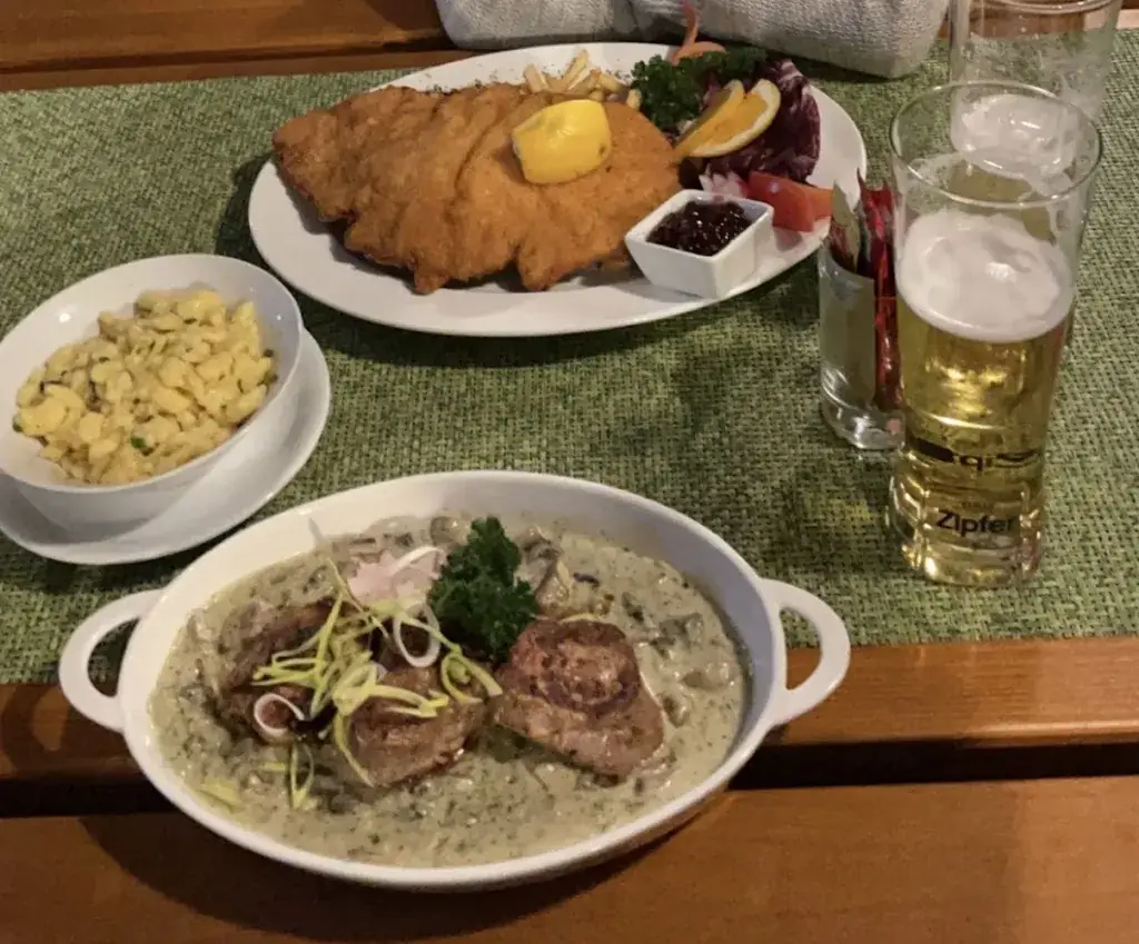 Kai K_Schmankerlstock Cafe-Restaurant_Absam_avis