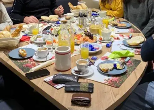 Anna_Cafe Papalapap, Zigarettenautomat_Ampass_recensione