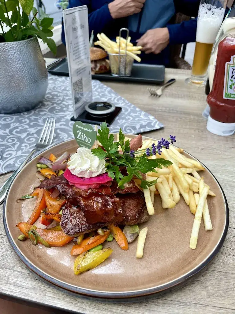 Karolína Javůrková_Ziho genussreich im loisi's_Achenkirch_review