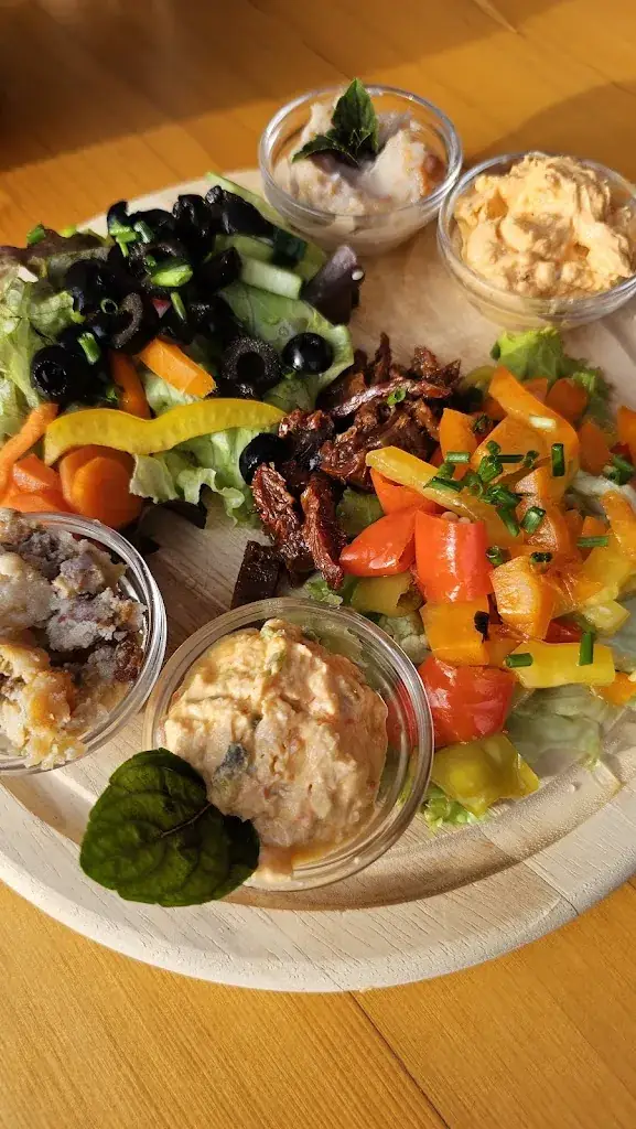 Piotr Sierpinski_Fischerstüberl Angerberg_Angerberg_review