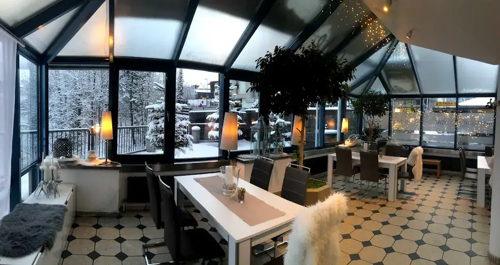 Restaurant herz as restaurant in Arzl