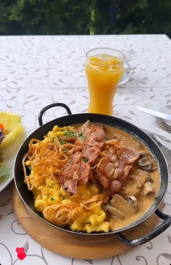 anastacia tin_Café-Restaurant Martin_Amras_review