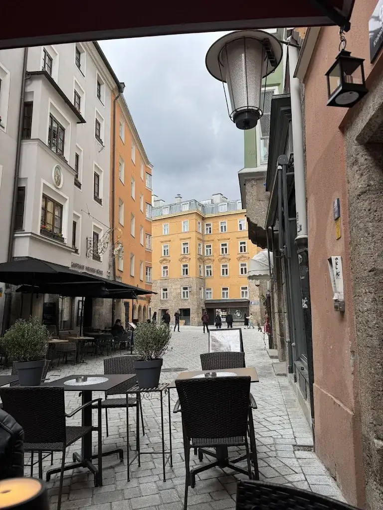 Altstadt-Schmankerl_Amras_slider_image_1