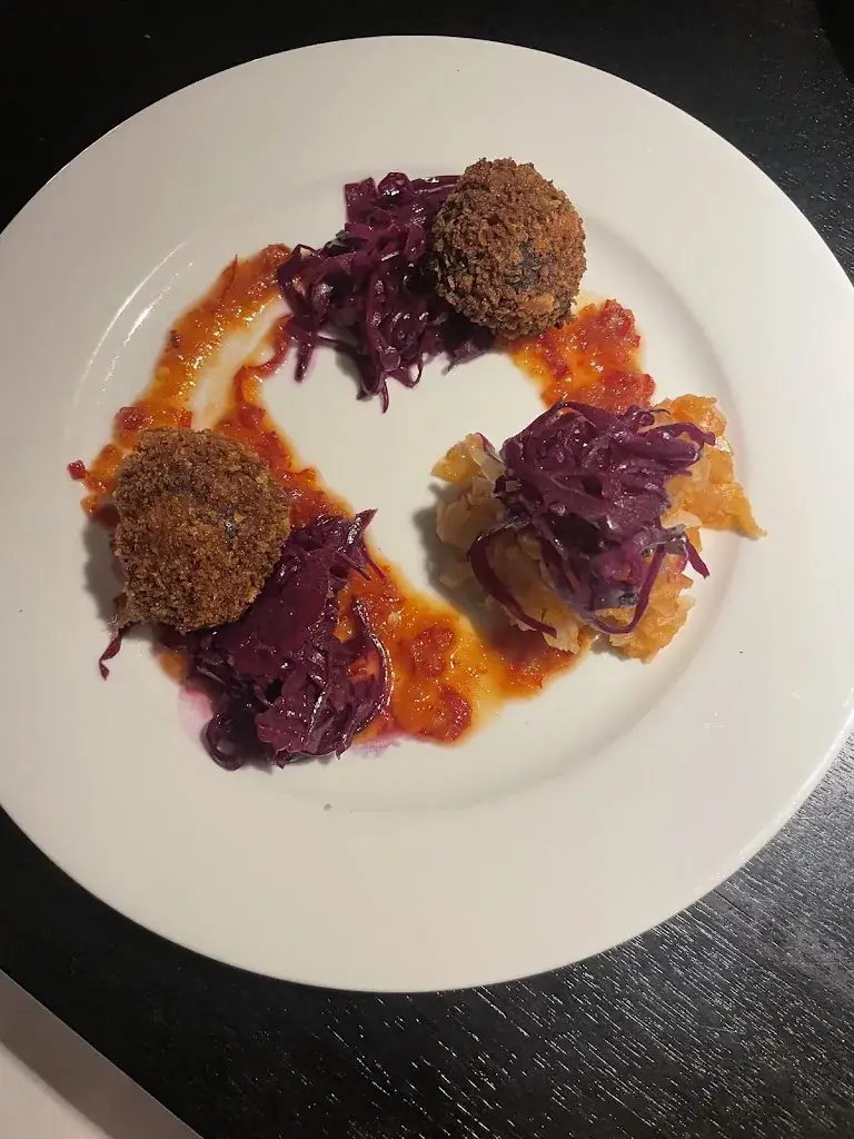 Menu_die Wilderin_Amras_image_8