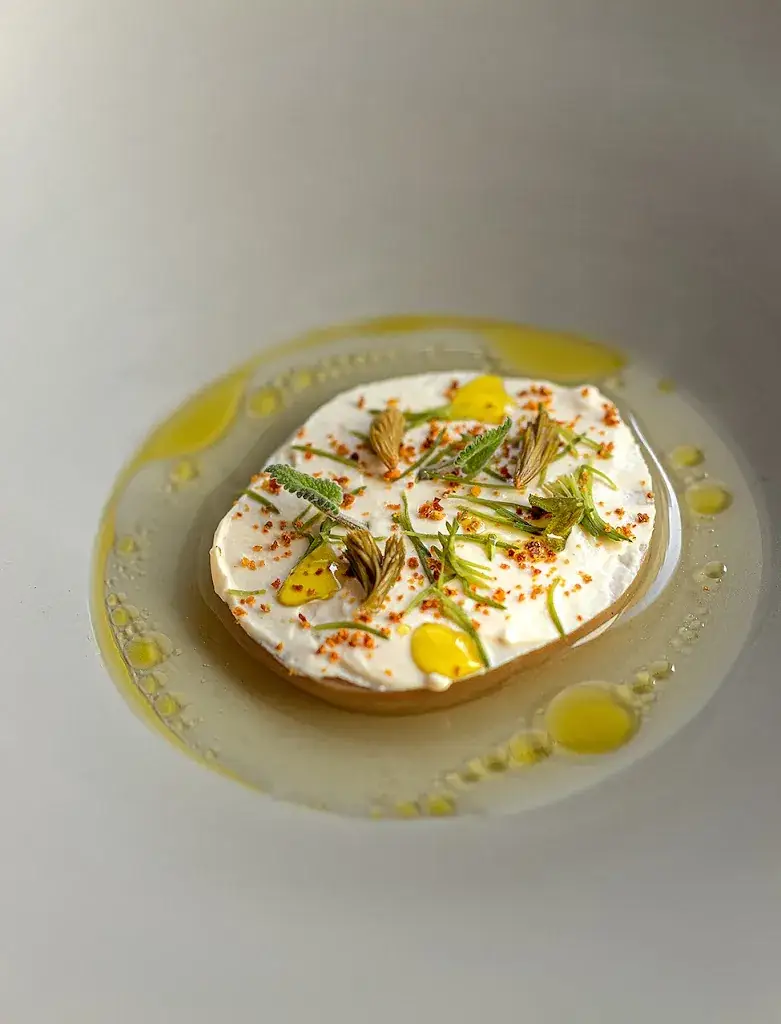 Restaurant Oniriq_Amras_slider_image_3