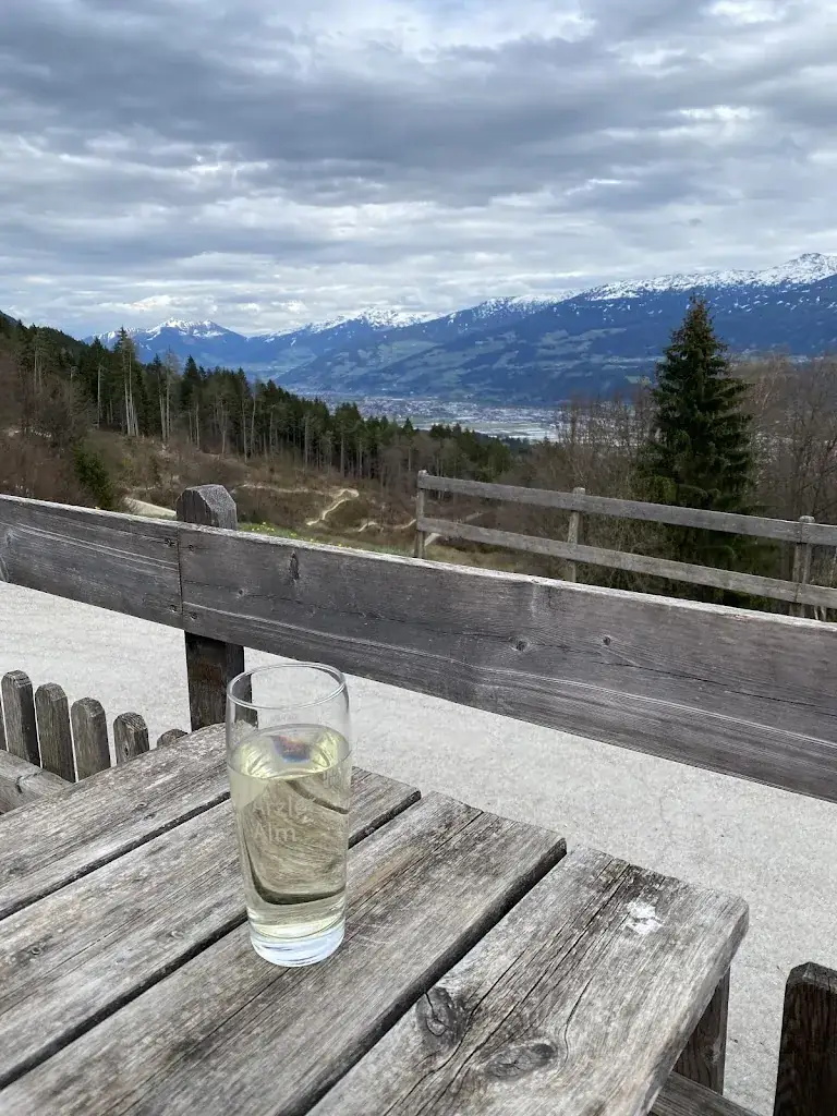 Illy_Arzler Alm Innsbruck 1067m_Amras_recensione