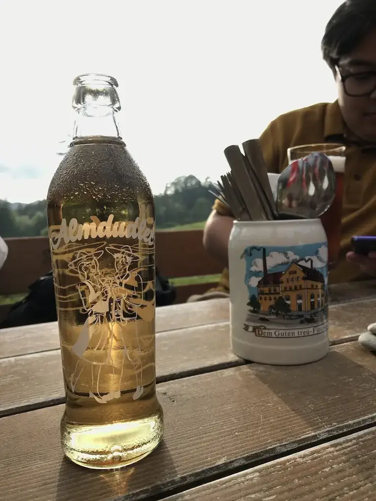 Peter Oorschot_Mais-Alm_Aschau_review