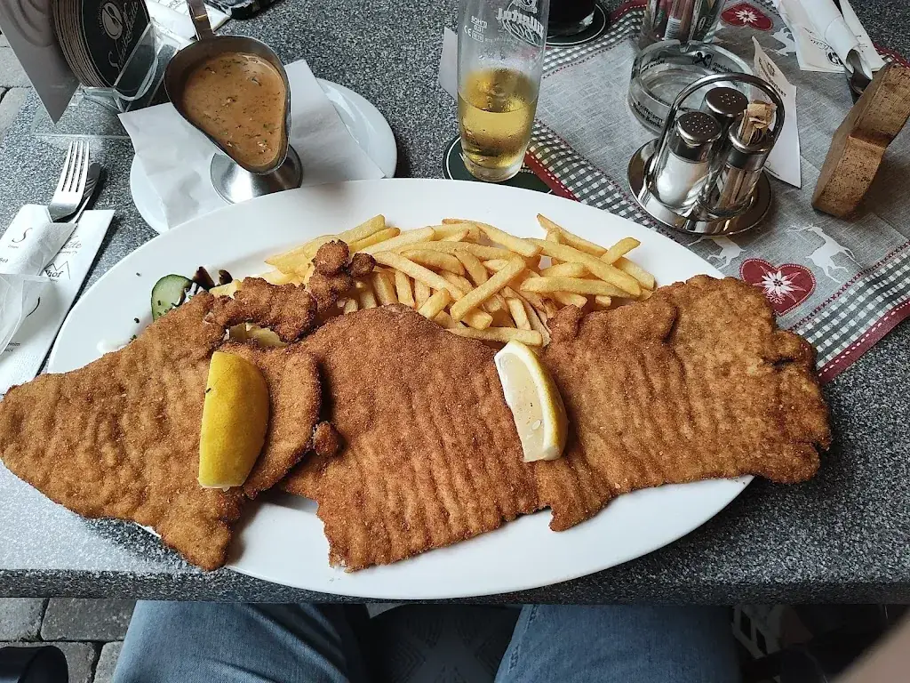 Menu_Schnitzelstation Klammlhof_Aschau im Zillertal_image_5