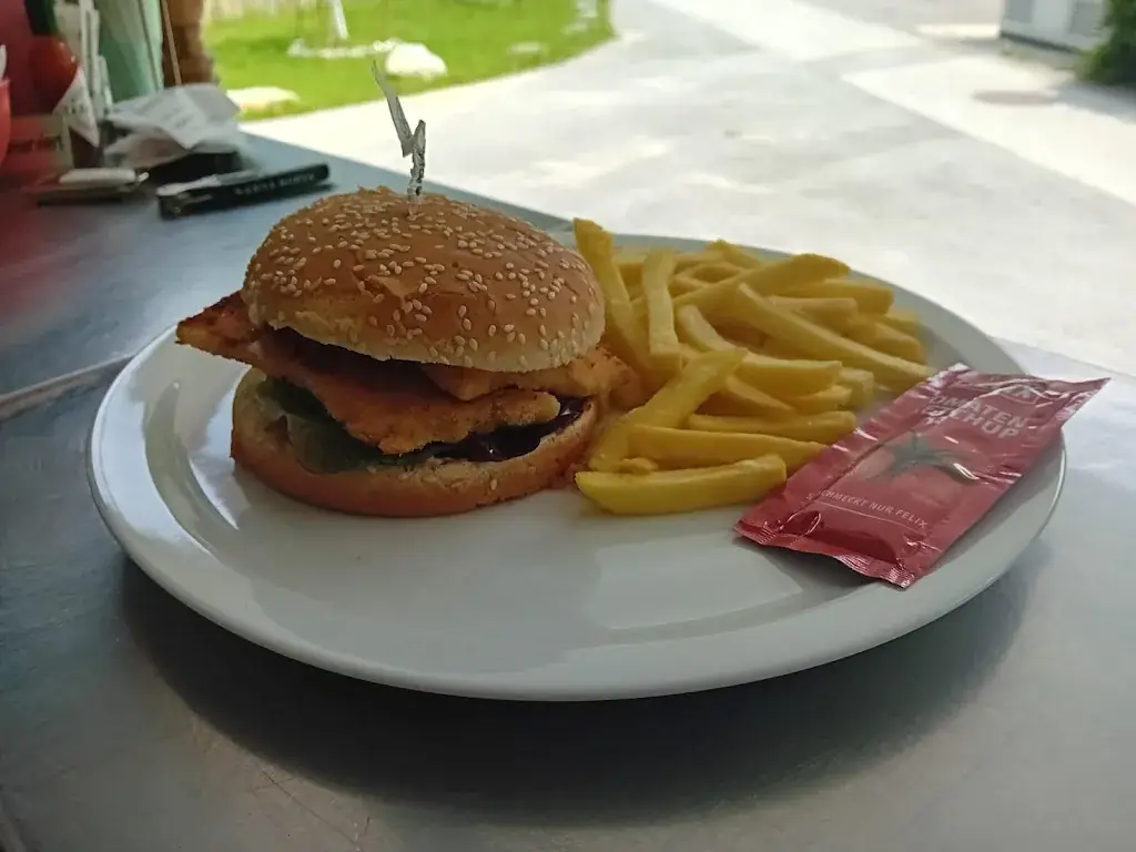 M & M Food Truck_Aschau im Zillertal_slider_image_2