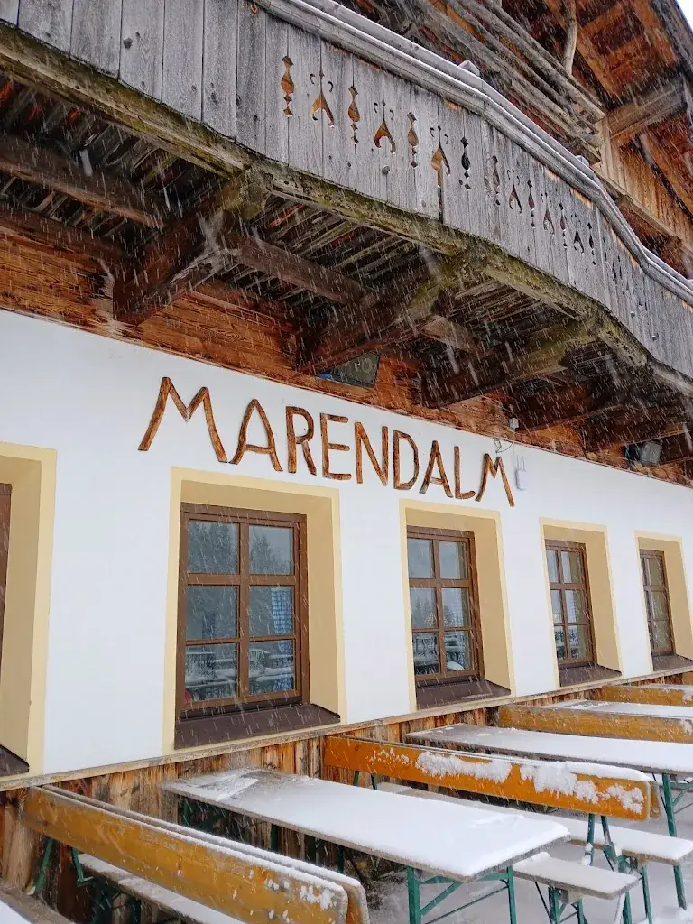 Lizzy Backhouse_Bergrestaurant Marendalm_Aschau im Zillertal_review