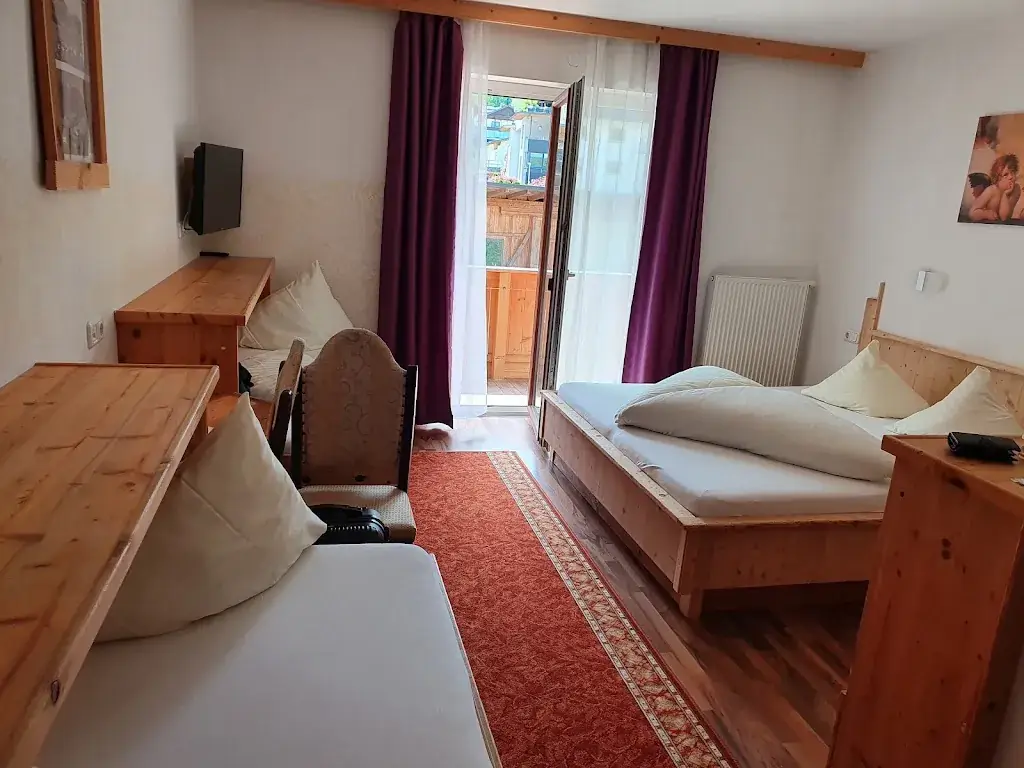 Hotel-Gasthof Zum Löwen_Aschau im Zillertal_slider_image_3