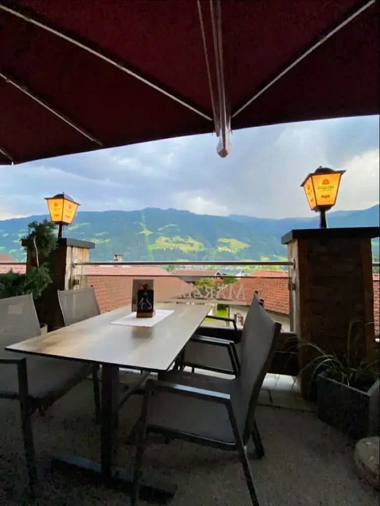 Harry niewold_Restaurant Märzenklamm - Zillertal_Aschau im Zillertal_review