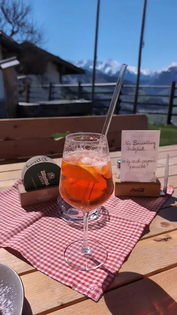 Jausenstation Stuana Hitte_Aschau im Zillertal_slider_image_2