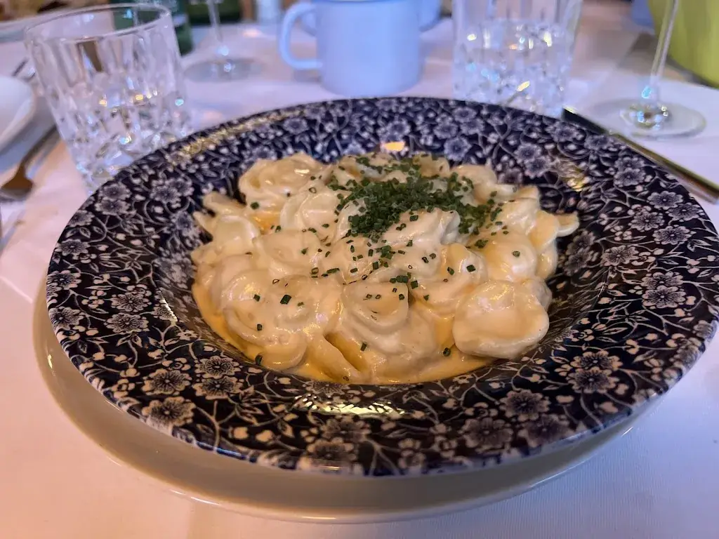 Pankaj Agarwal_Kristallhütte Zillertal - Restaurant, Bar, Hotel_Aschau im Zillertal_avis