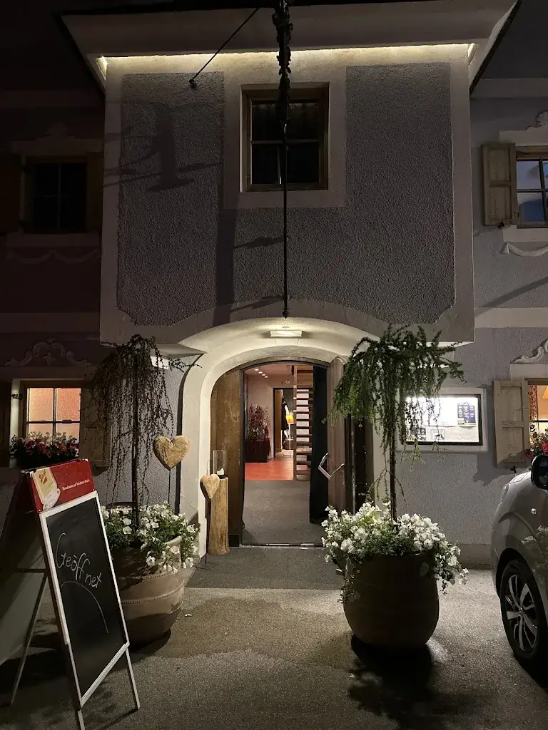 Meshal مشعل_Gasthof Auwirt_Aurach_recensione