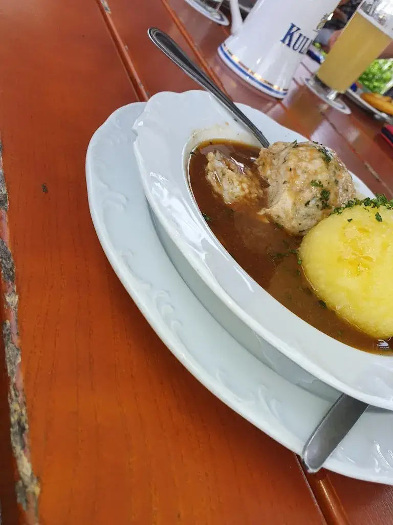 Andreas Wilhelm_Landgasthof Fränkische Stuben_Aurach_recensione