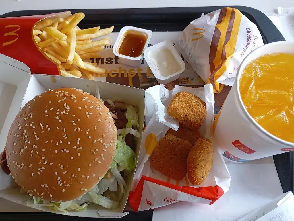 McDonald's_Aurach_slider_image_3