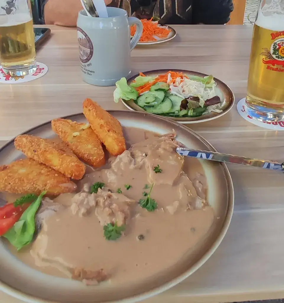 Susanne Kircheis (Boafamilie)_Gaststätte Aurachstüberl_Aurach_avis