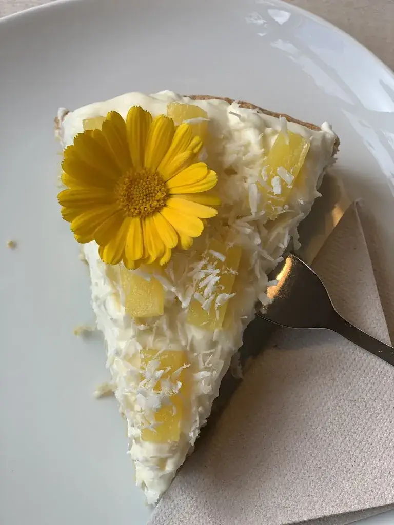 Manel Stiasny_schönwetter_Bad Häring_Bewertung