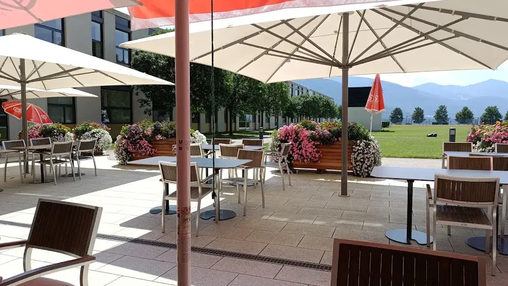 Reha Cafe_Bad Häring_slider_image_1