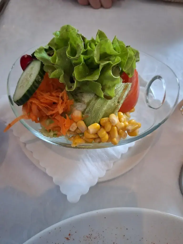 Menu_Restaurant Schwarz Weiss_Axams_image_4