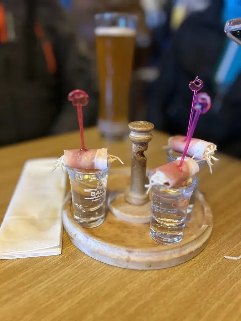 Bärenhütte_Axams_slider_image_1