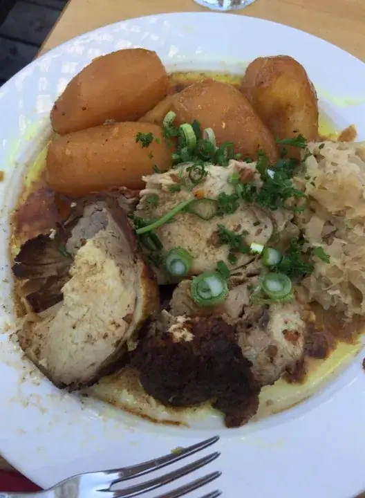 Bonny Carney_Café Waldsalettl - frisch, regional, selbstgemacht - wer es findet wird es lieben!_Axams_review