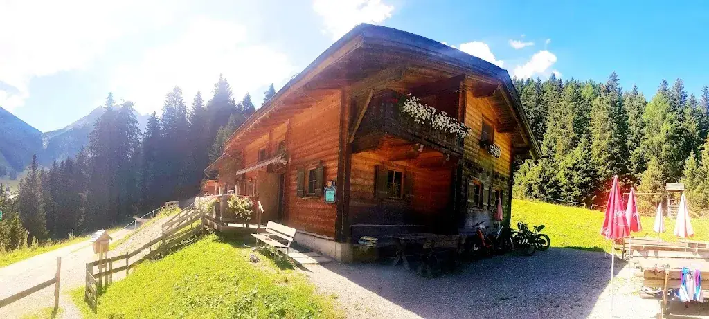 Jausenstation Schafalm_Axams_slider_image_3