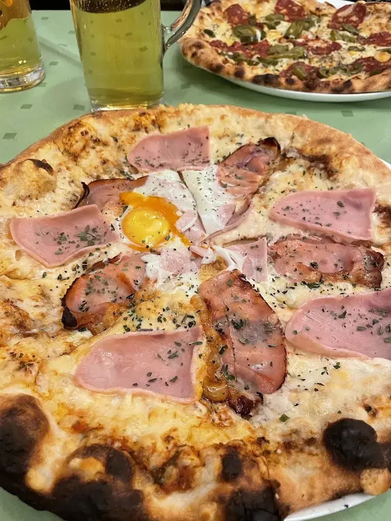 Bianca Braunschweig_Dorfstüble_Berwang_review